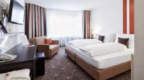 ZELLER's Quartier Hotel - Room