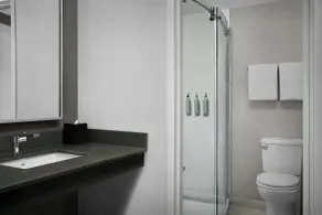 Courtyard by Marriott Spokane Downtown at the Convention Center - Salle de bain
