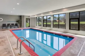 Quality Inn Lees Summit - Kansas City - Pool