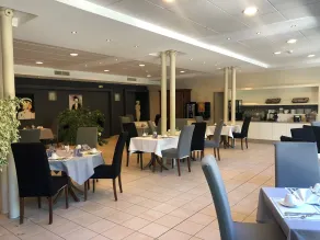 HOTEL CERISE - LES SOURCES Luxeuil-les-Bains - Restaurant