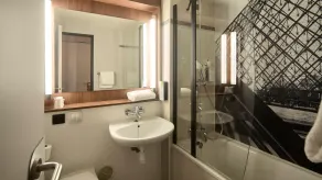 Campanile PRIME - Saint-Quentin-en-Yvelines - Bad