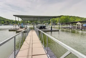 Fire Pit & Dock: Lake of the Ozarks Retreat! - Innenbereich