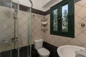 One Bedroom Villa - Bathroom