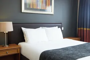 The Broughton Hotel by Greene King Inns - Room