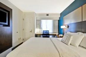 Residence Inn by Marriott Jacksonville Airport - Room