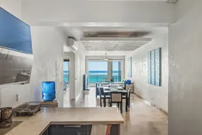 Watermark Luxury Oceanfront Residences - In-room dining