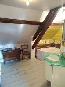 Les Maitres Sonneurs - Bathroom