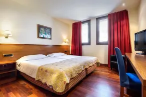 Hotel Candanchú - Habitación
