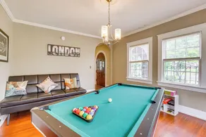 2 Mi to Uptown! Group-friendly Home w/ Game Room - Interiør
