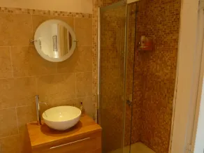 Laurel House - Baño