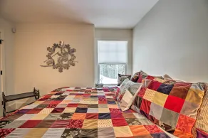 Secluded Home, 7 Mins to Stratton Mountain Resort - Room