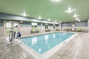 Holiday Inn Express Hotel & Suites Jasper by IHG - Pool