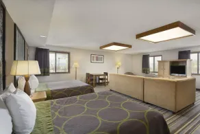 Super 8 by Wyndham Westminster Denver North - Chambre