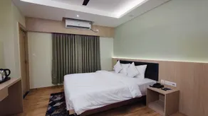 Hotel Global Retreat - Room