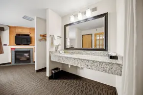 AmericInn by Wyndham Ames - Salle de bain