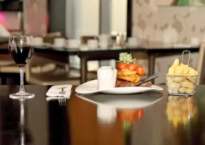 The Fitzwilton Hotel - Restaurant