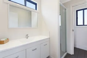 South Goulburn Caravan Park - Bathroom