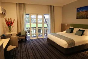 Novotel Vines Resort Swan Valley - Room