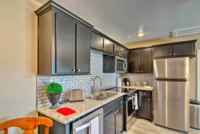 Walk to Texas Tech! Cozy Lubbock Gem w/ Patio - Innvendig
