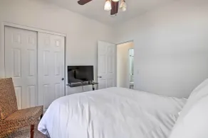 Litchfield Park Home w/ Private Patio & Yard! - Rum
