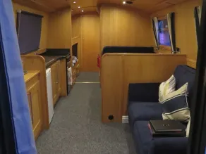 Houseboat Hotels - Room