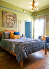 Birmingham Tree House - Chambre