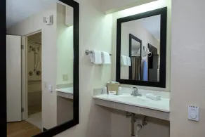 Red Roof Inn Cincinnati East - Beechmont - Bad