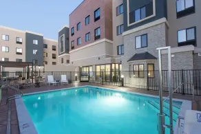 Staybridge Suites Manteca by IHG - Piscine