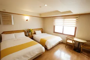 Angel Hotel - Quarto