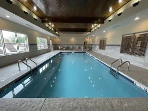 Holiday Inn Express & Suites - Ft. Smith - Airport by IHG - Piscine