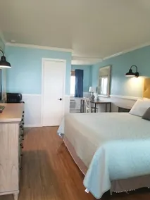 Sandy Shore Motel - Room
