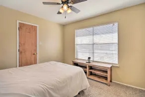 Charming Clovis Home w/ Covered Patio! - Habitación