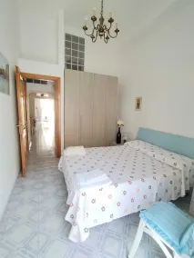 Ischia Ponte appartamento romantico 8 posti letto - Værelse