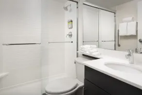 Candlewood Suites Alexandria West by IHG - Chambre