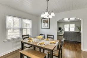 Cozy & Remolded! Near Thomasville Feels Like Home - Interior