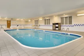Fairfield Inn & Suites Minneapolis Bloomington/Mall of America - Piscine