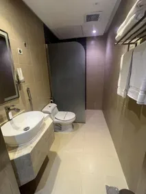 SMO Suite Hotel - Badezimmer