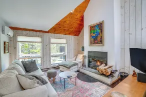Ski, Hike & More: Year-round Gem in Windham - Innvendig