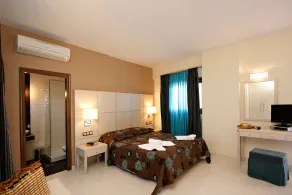Theros Hotel - Rom