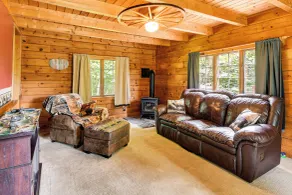 Private Hannibal Cabin With Sauna & Hot Tub! - Interiör