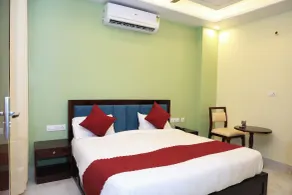 Hotel Rudra Shivalika - Chambre