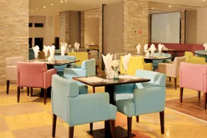 The Leela Hotel - Restaurant