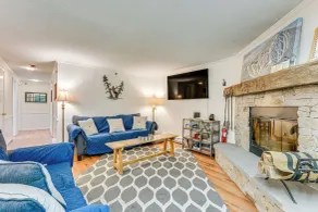 NY! Ski-In / Ski-Out Peru Condo ved Bromley Mountain - Interiør