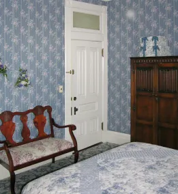 Victorian Inn - Room