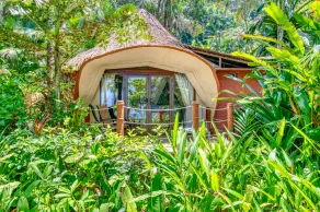 Ylang Ylang Beach Resort - Camera
