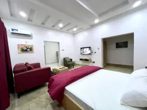 O2 Contiential Suites - Room