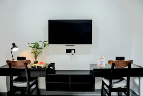 BedChambers Luxury Apartment Near Golf course Road - Værelse