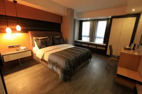 The Black Hotel - Room