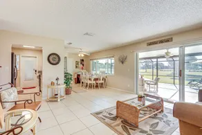 Sunny Port St Lucie Home: Lanai & Golf Course View - Interior