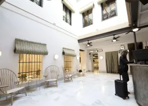 U-Sense For You Hostel Sevilla - Reception